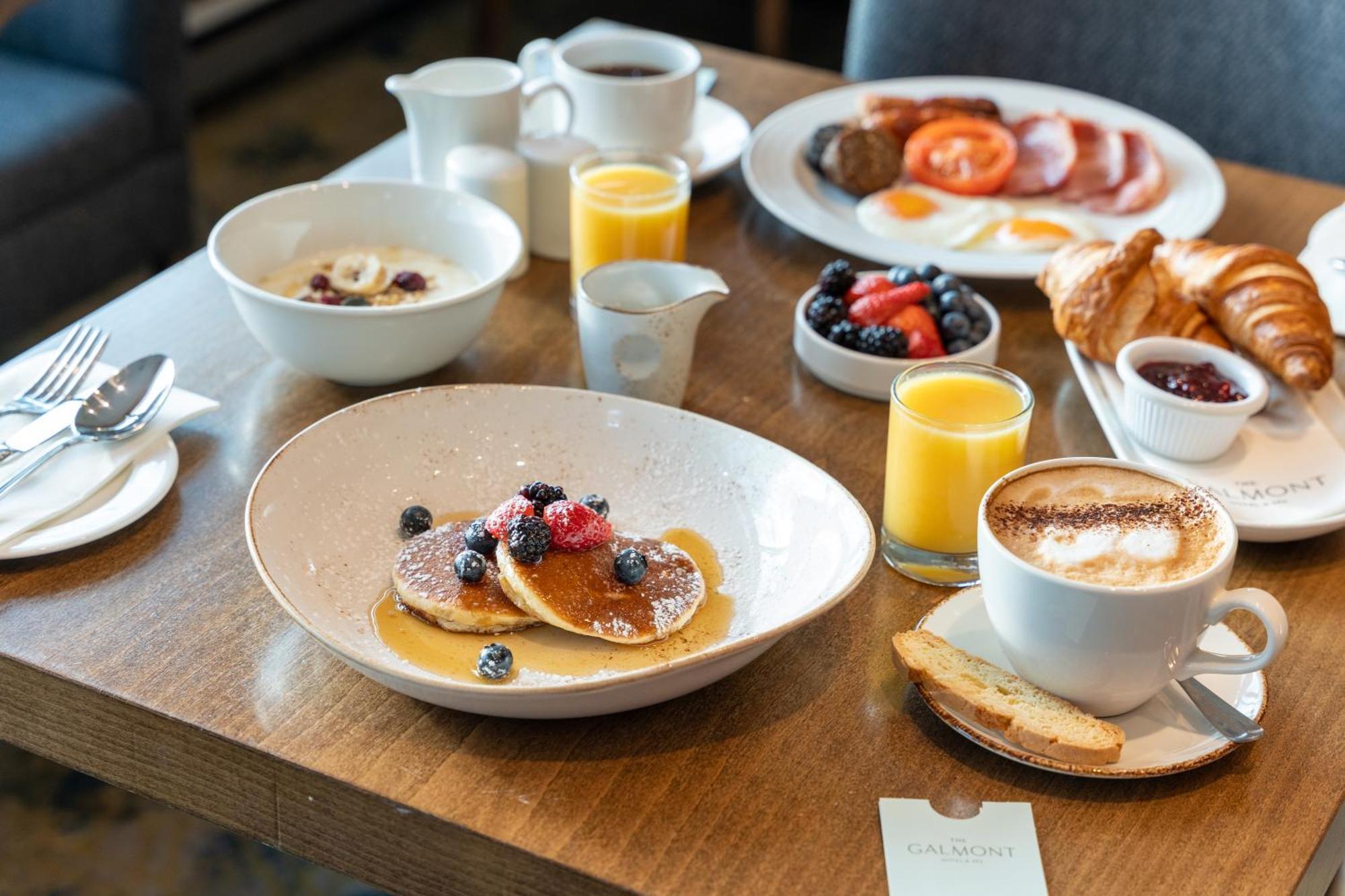 The Galmont Hotel & Spa Galway Dış mekan fotoğraf
